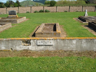 Picture of Patutahi cemetery, block PATG, plot 34.