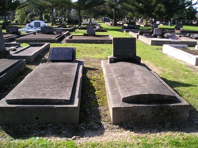 Picture of Taruheru cemetery, block 10, plot 65.