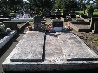 Picture of TARUHERU cemetery, block 10, plot 81.