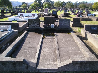 Picture of Taruheru cemetery, block 12, plot 116.