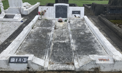 Picture of TARUHERU cemetery, block 13, plot 90A.
