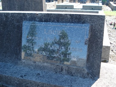 Picture of TARUHERU cemetery, block 15, plot 41.