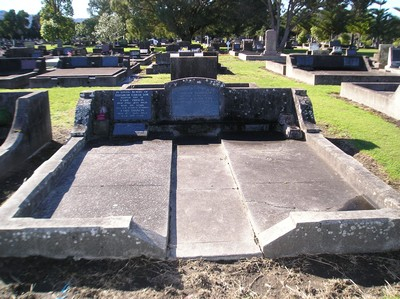 Picture of TARUHERU cemetery, block 15, plot 86.