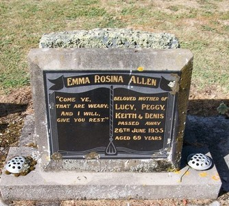 Picture of Taruheru cemetery, block 22, plot 473.