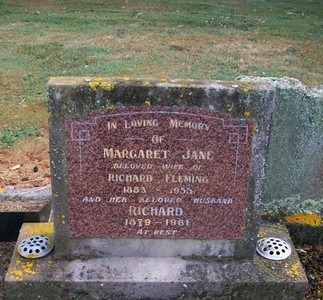 Picture of Taruheru cemetery, block 22, plot 500.