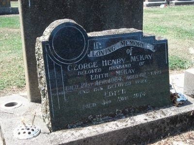 Picture of Taruheru cemetery, block 26, plot 33.