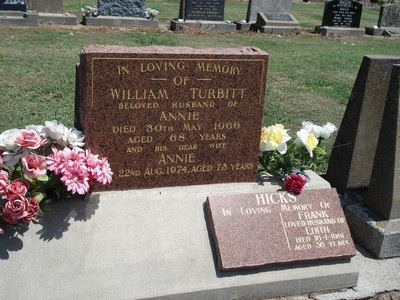 Picture of Taruheru cemetery, block 26, plot 380.