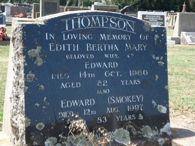 Picture of Taruheru cemetery, block 26, plot 410.