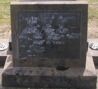 Picture of TARUHERU cemetery, block 27, plot 136.