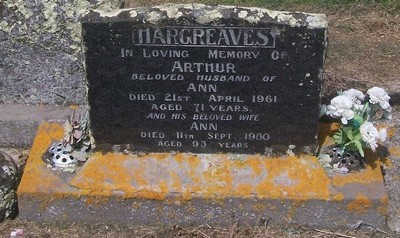 Picture of Taruheru cemetery, block 27, plot 188.