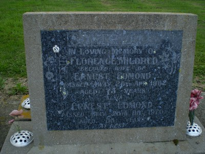 Picture of Taruheru cemetery, block 27, plot 362.