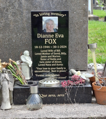 Picture of Taruheru cemetery, block 27, plot 446.