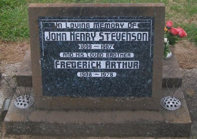 Picture of TARUHERU cemetery, block 28, plot 139.