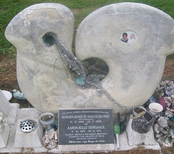 Picture of TARUHERU cemetery, block 29, plot 237.