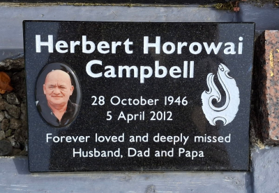 Picture of TARUHERU cemetery, block 30, plot 44.