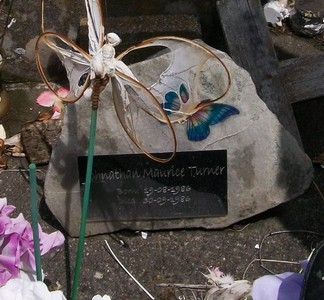 Picture of TARUHERU cemetery, block 30, plot 534B.