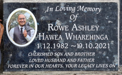 Picture of Taruheru cemetery, block 35, plot 245.