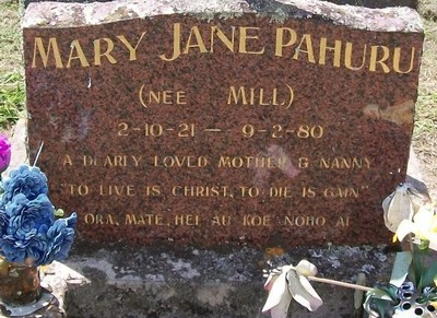 Picture of Taruheru cemetery, block 38, plot 385.