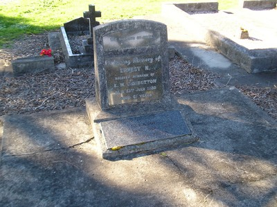 Picture of Taruheru cemetery, block 3, plot 23.