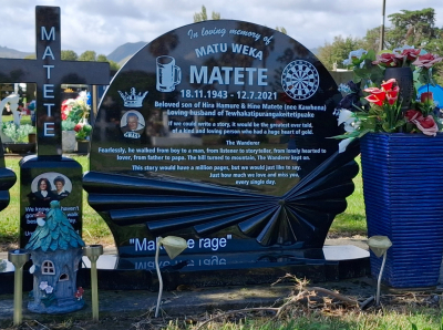 Picture of TARUHERU cemetery, block 41, plot 229.