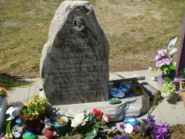 Picture of TARUHERU cemetery, block 41, plot 272.