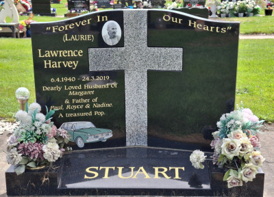 Picture of TARUHERU cemetery, block 42, plot 260.