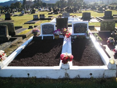 Picture of TARUHERU cemetery, block 7, plot 50.