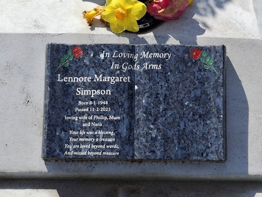 Picture of Taruheru cemetery, block A, plot 159.
