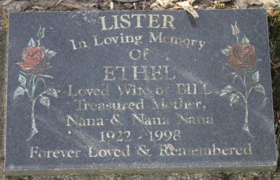 Picture of TARUHERU cemetery, block C, plot 281.