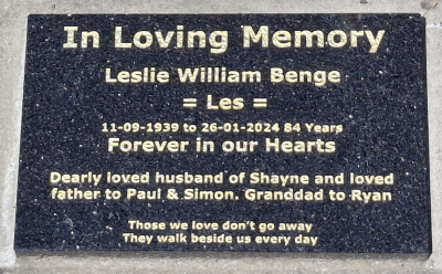 Picture of TARUHERU cemetery, block E, plot 476.