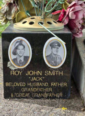 Picture of Taruheru cemetery, block RSA32, plot 53.