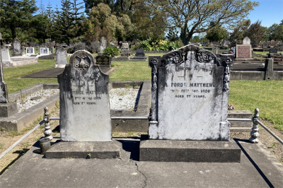 Picture of TARUHERU cemetery, block SEC1, plot 330.