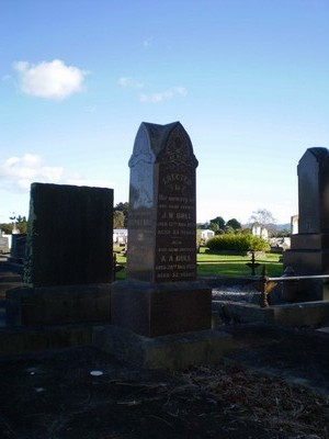 Picture of TARUHERU cemetery, block SEC2, plot 518.