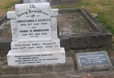 Picture of Taruheru cemetery, block SEC2, plot 654.