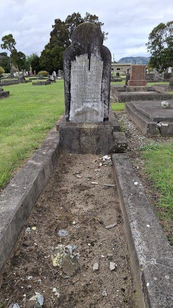 Picture of TARUHERU cemetery, block SEC2, plot 838A.