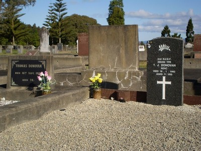 Picture of Taruheru cemetery, block SEC2, plot 853.