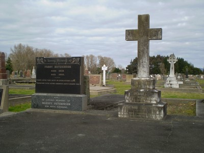 Picture of Taruheru cemetery, block SEC3, plot 996.