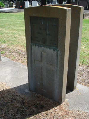 Picture of Taruheru cemetery, block S, plot 18.