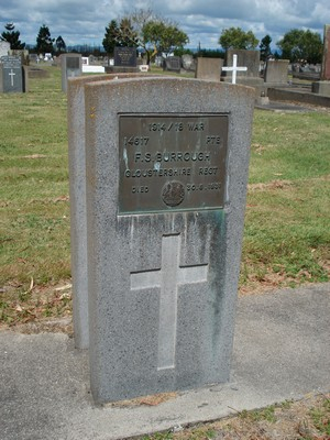 Picture of Taruheru cemetery, block S, plot 50.