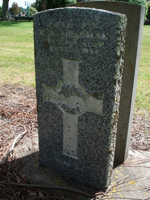 Picture of TARUHERU cemetery, block S, plot 70.