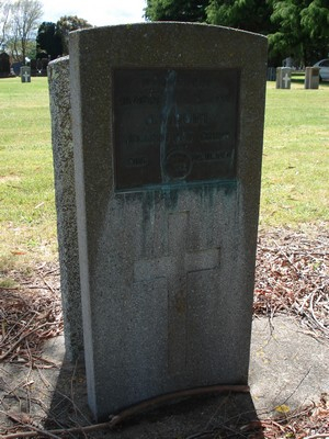 Picture of TARUHERU cemetery, block S, plot 71.