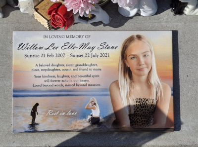 Picture of Taruheru cemetery, block T, plot 208.