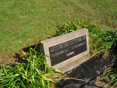 Picture of TOKOMARU BAY cemetery, block TKE, plot 5.