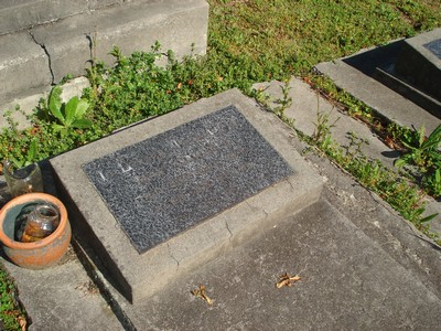 Picture of TOKOMARU BAY cemetery, block TKF, plot 42.