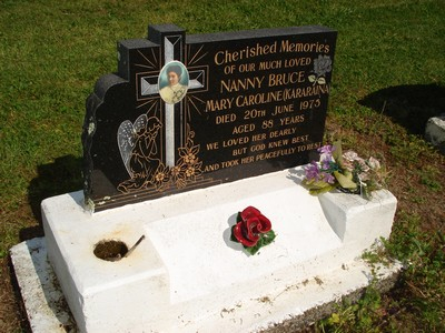 Picture of TOKOMARU BAY cemetery, block TKI, plot 152.