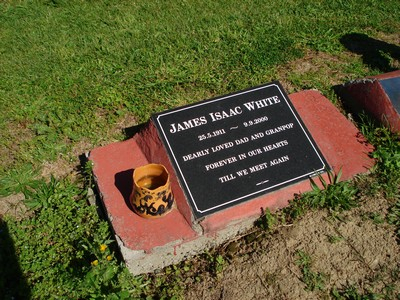 Picture of TOKOMARU BAY cemetery, block TKJ, plot 167.