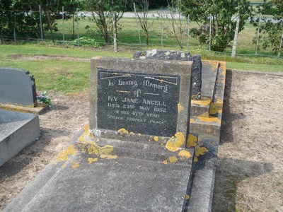 Picture of TOLAGA BAY cemetery, block TOL15, plot 2.