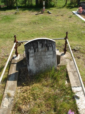 Picture of TOLAGA BAY cemetery, block TOLE, plot 31A.