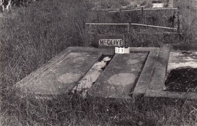 Historic picture of Makaraka cemetery, block MKA, plot 17.