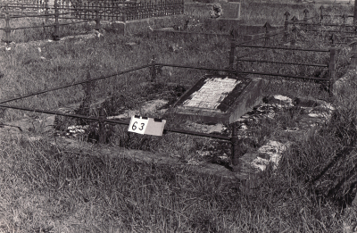 Historic picture of Makaraka cemetery, block MKA, plot 63.